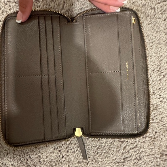 Brown Leather Zip Wallet - Picture 2 of 3